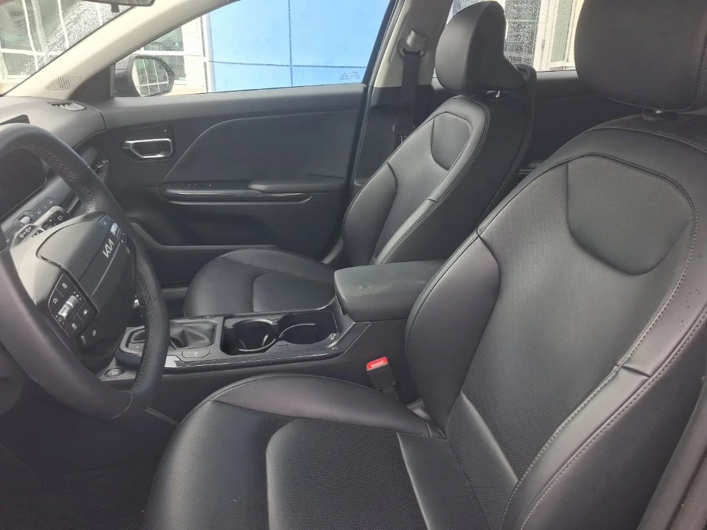 Used 2026 Black Kia EX image 16