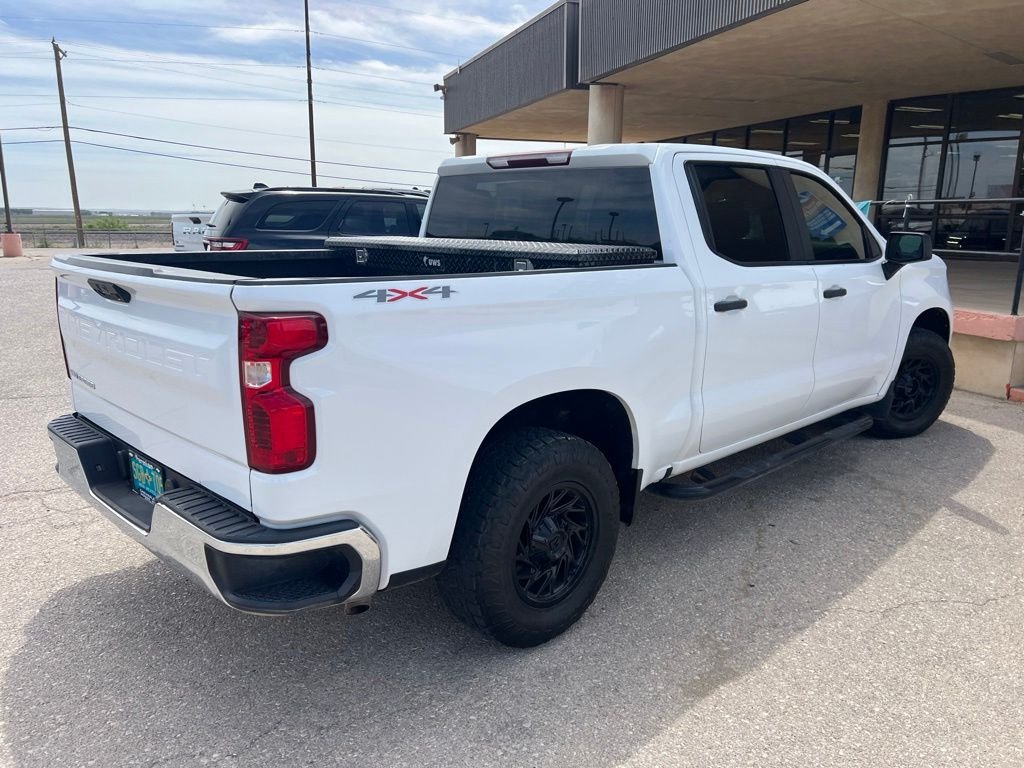 Used 2023 White Chevrolet WT image 4