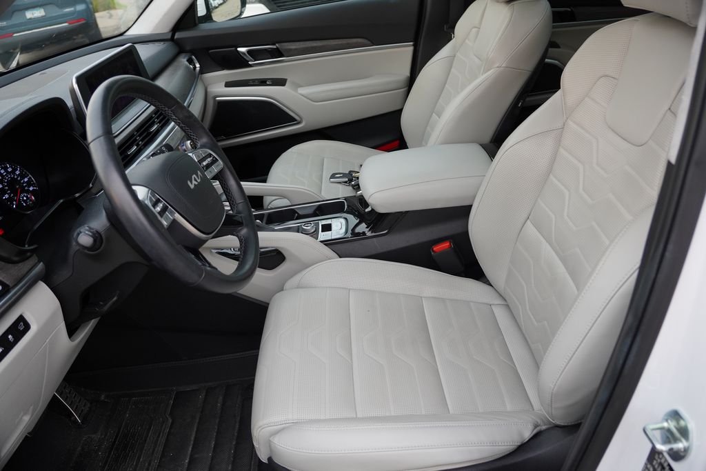 Used 2022 Glacial White Pearl Kia SX image 6