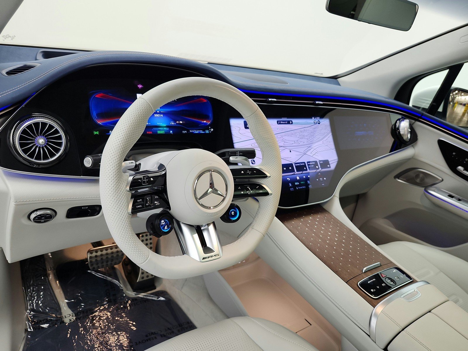 Used 2024 Polar White Mercedes-Benz AMG® EQE 4MATIC+ SUV image 9