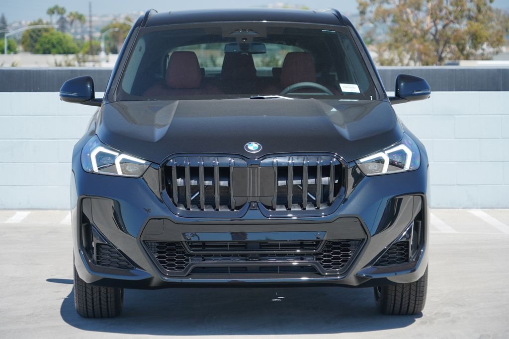 New 2027 Black Sapphire Metallic BMW xDrive28i image 2