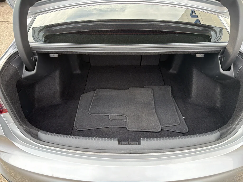 2021 Acura TLX A-SPEC Package - Photo 17