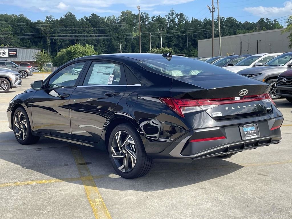 New 2026 Black Hyundai Limited image 5