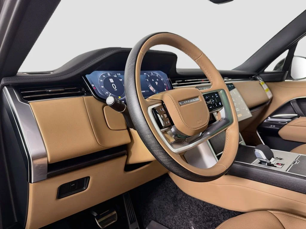 New 2026 Carpathian Grey Land Rover SE LWB 7-Seats / V8 image 9