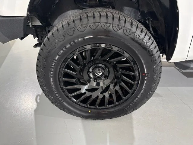 Used 2019 White Toyota Platinum image 5