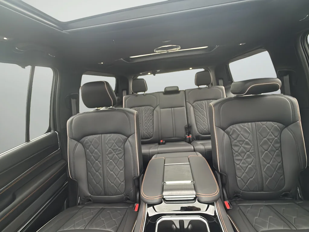 New 2026 Baltic Gray Metallic Clearcoat Jeep Summit Reserve image 29