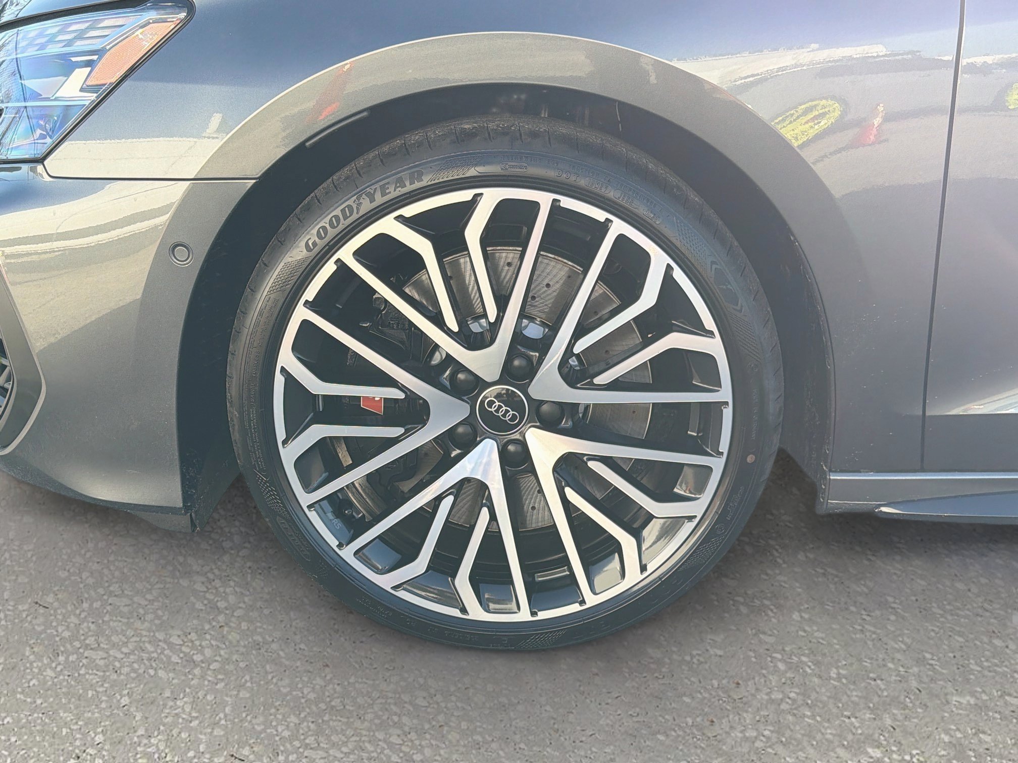New 2026 Daytona Gray Pearl Effect Audi 4DR QTRO 2.0 TFSI image 40