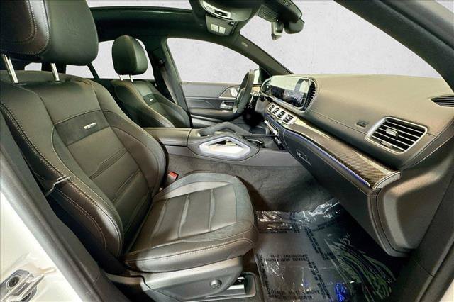 New 2026 MANUFAKTUR Moonlight White Metallic Mercedes-Benz AMG® GLE 53 image 56