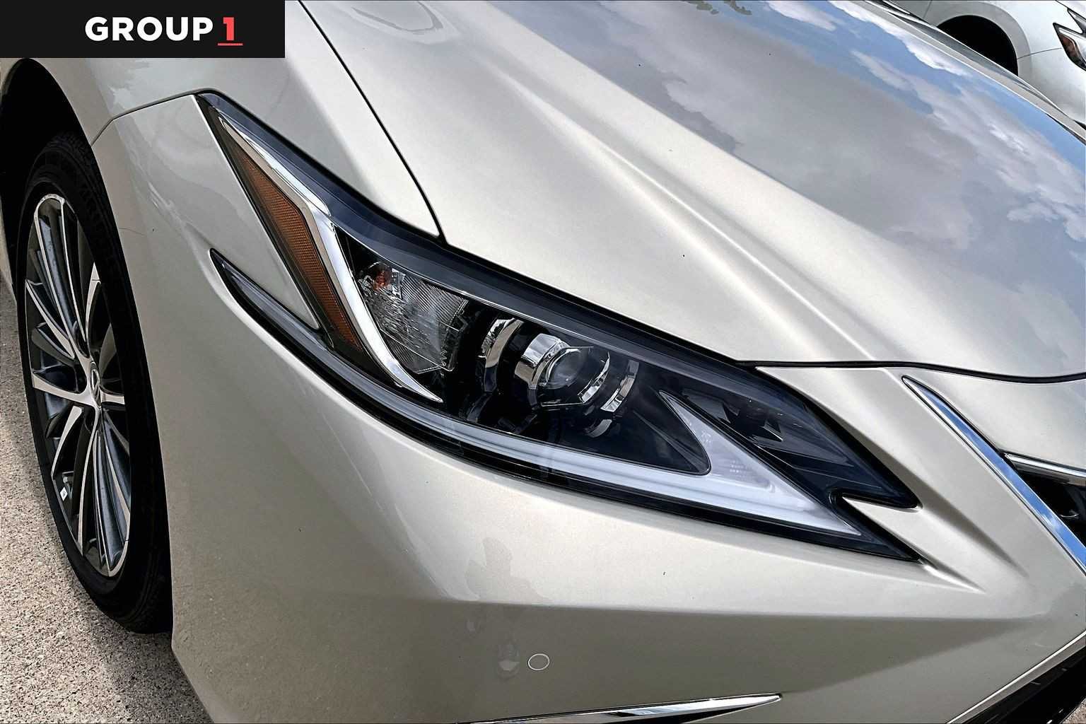 Used 2025 Moonbeam Beige Metallic Lexus  image 25