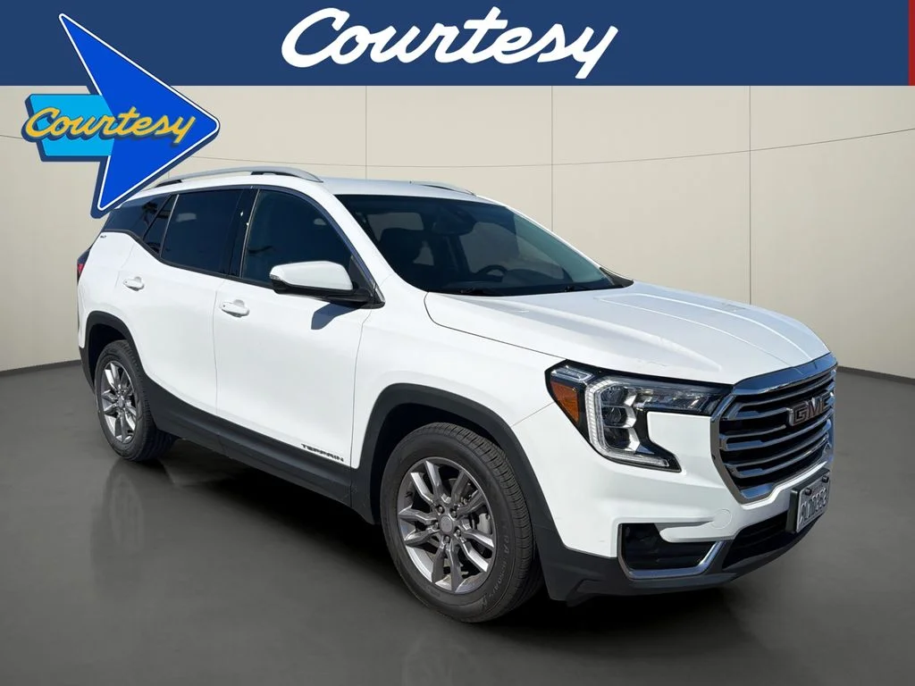 2024 GMC Terrain SLT FWD's photo