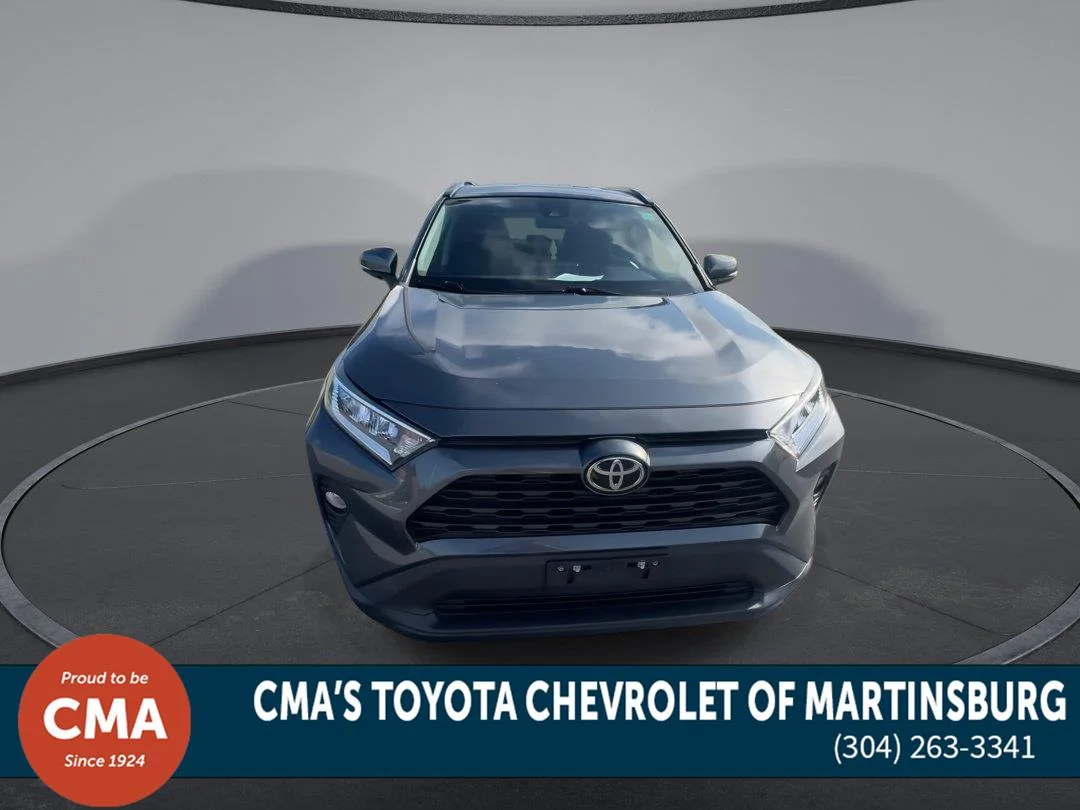 Used 2021 Magnetic Gray Metallic Toyota XLE image 3