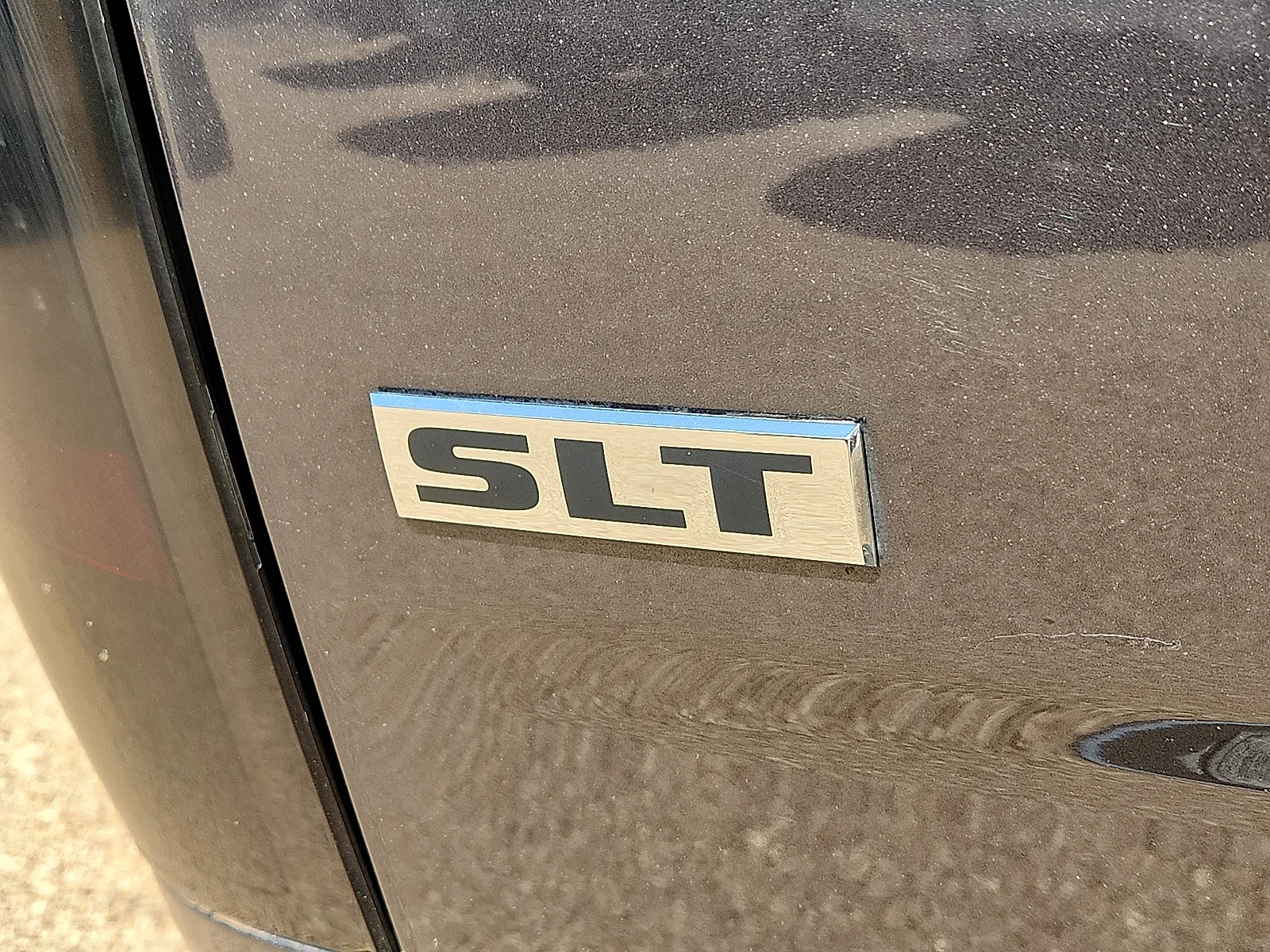 Used 2018 Gray Ram SLT image 10
