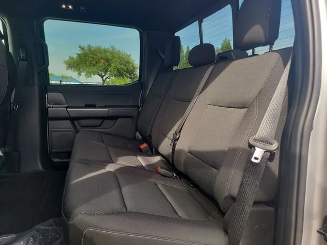 Used 2024 Silver Ford XLT image 13