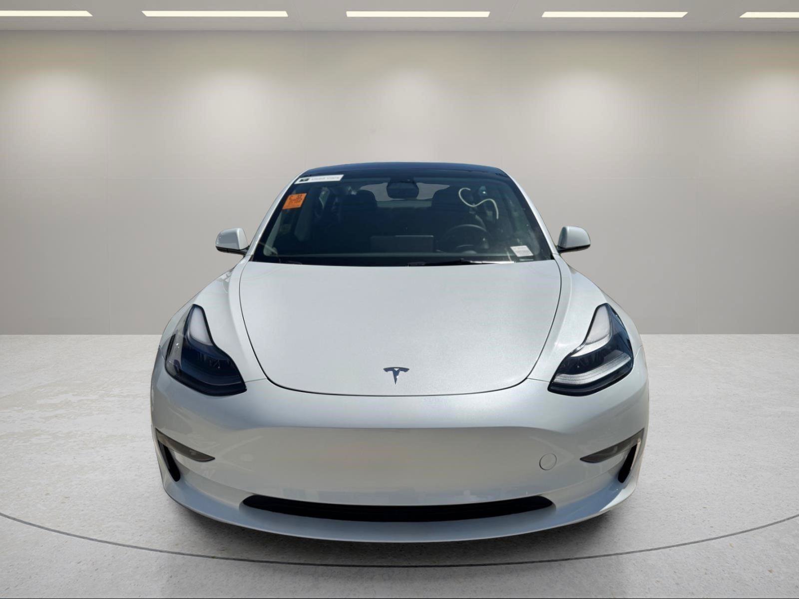Used 2023  Tesla  image 18