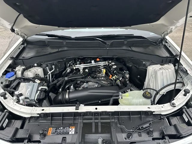 New 2026 Star White Metallic Tri-Coat Ford Active image 19