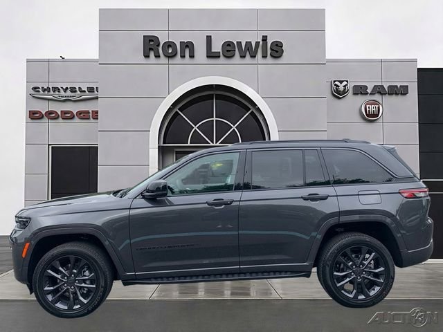 New 2026 Baltic Gray Metallic Clearcoat Jeep Limited Reserve image 1