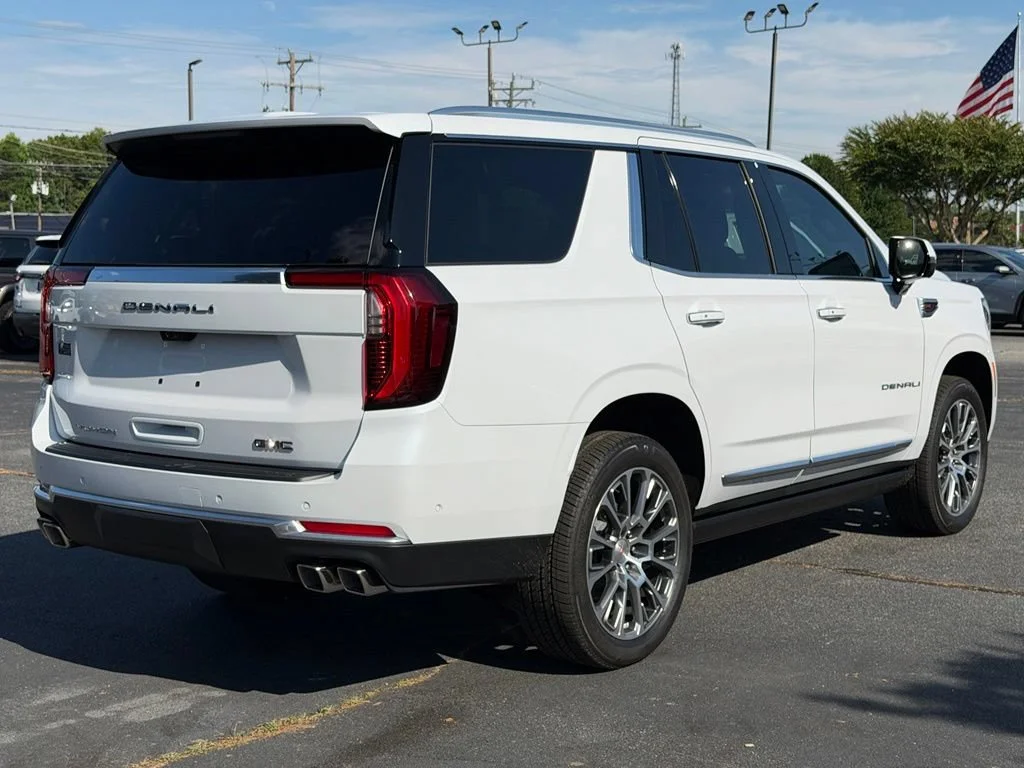2026 GMC Yukon Denali - Photo 27