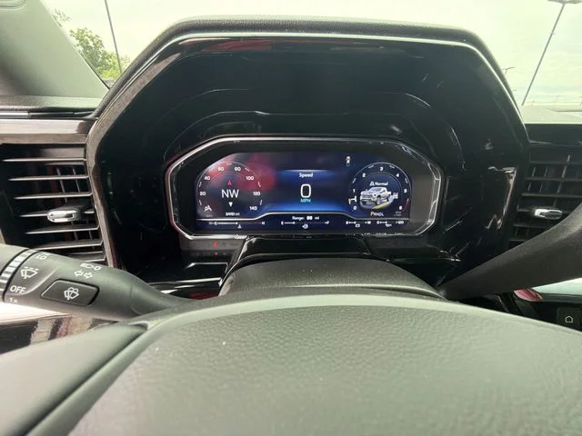 Used 2025 Gray Chevrolet LT image 15