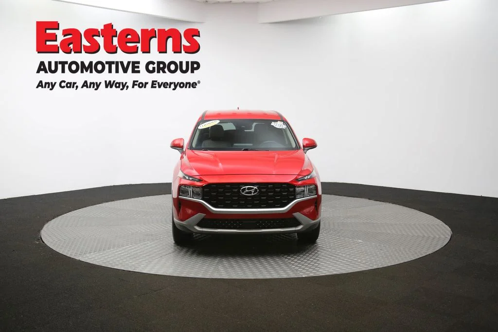 Used 2022 Red Hyundai SE image 51