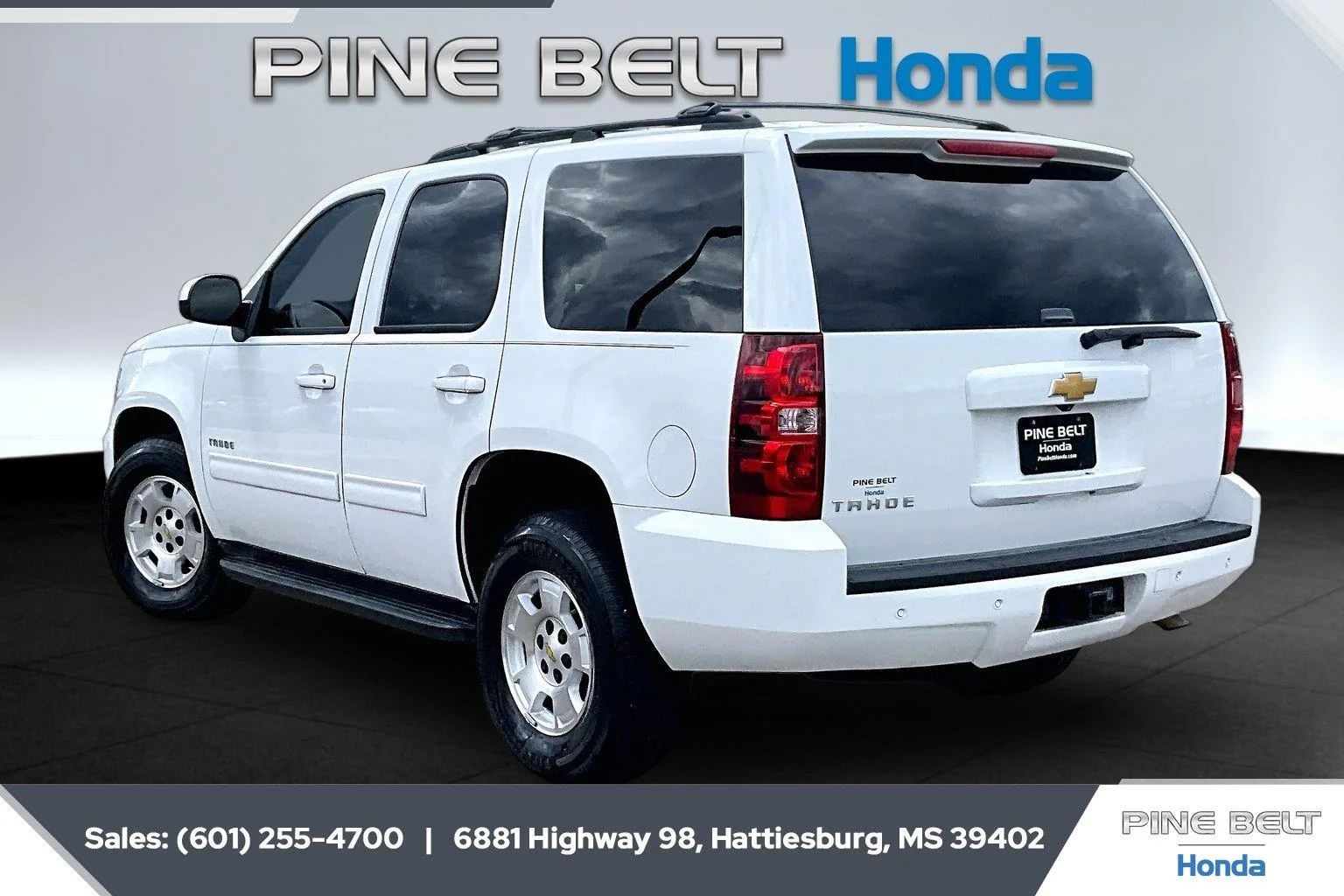 Used 2013 Summit White Chevrolet LS image 2