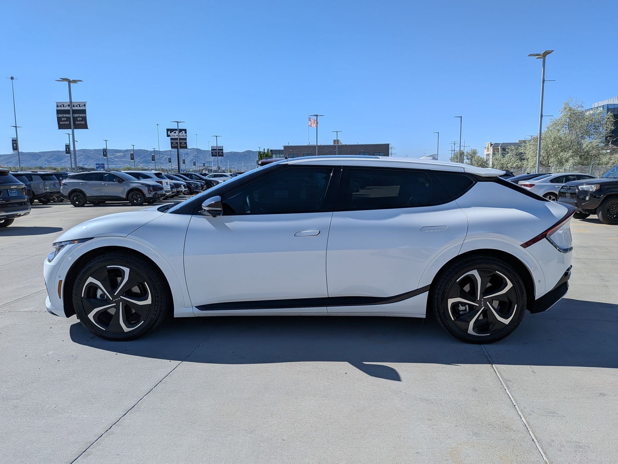 Used 2023 Kia EV6 GT-Line with VIN KNDC4DLC8P5102335 for sale in Sandy, UT