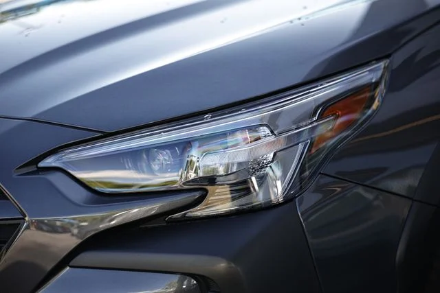 2025 Subaru Outback Touring - Photo 11