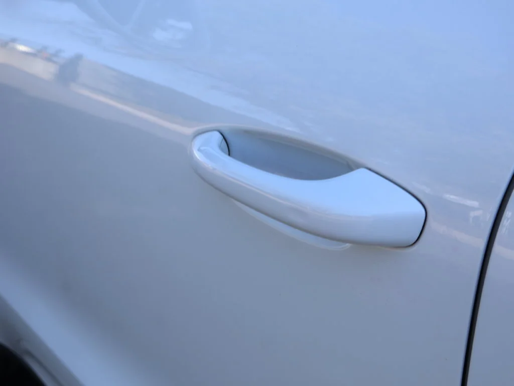Used 2015 White Porsche S image 22