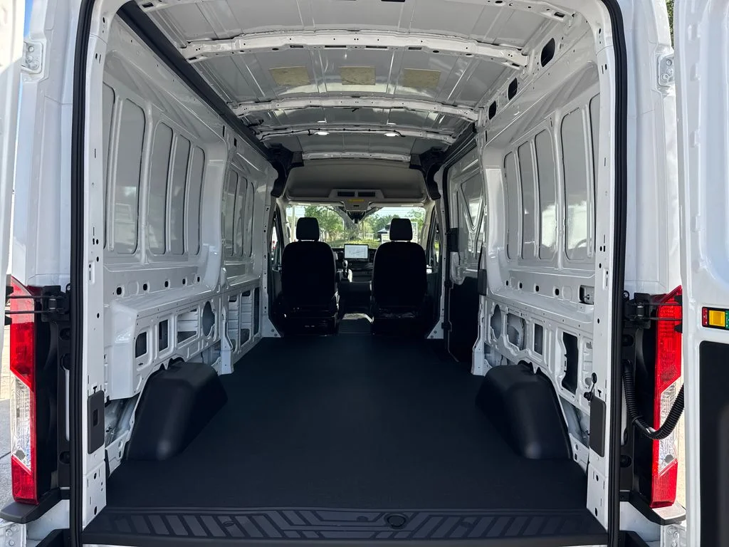 New 2026 White Ford Base image 12