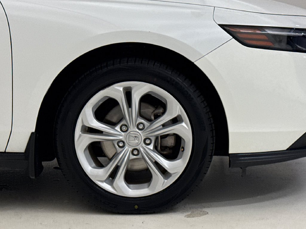 2024 Honda Accord LX - Photo 37