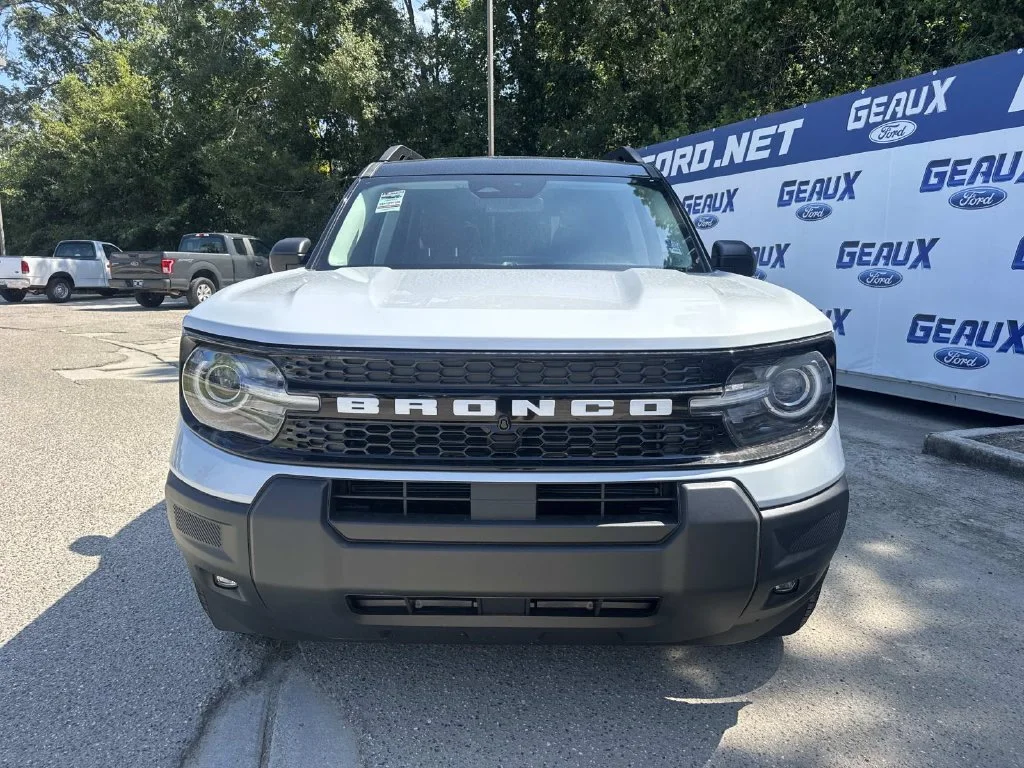 New 2026 Space White Metallic Ford Outer Banks® image 6