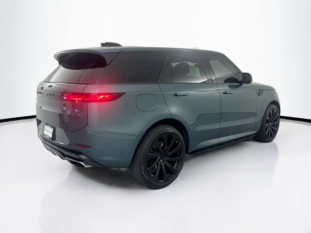 Certified Used 2024 Green Land Rover Dynamic SE image 5