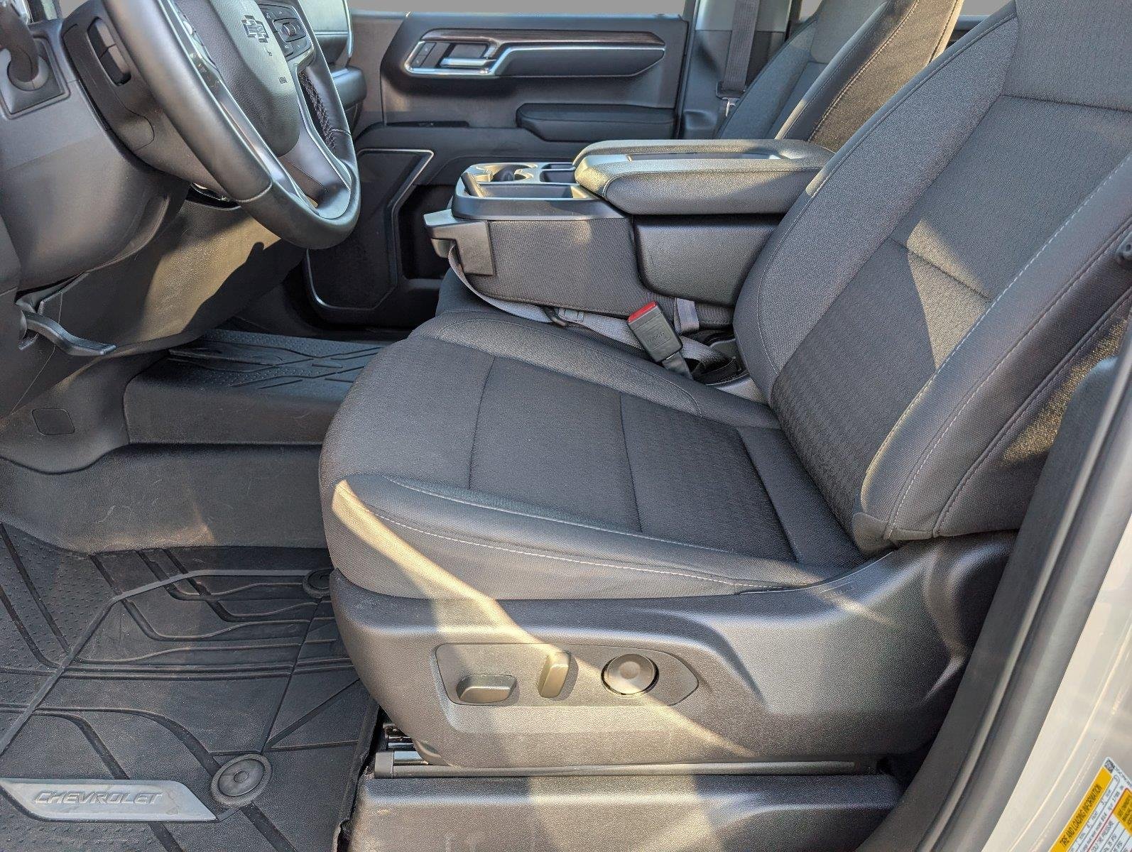 Used 2026 White Sands Chevrolet RST image 14