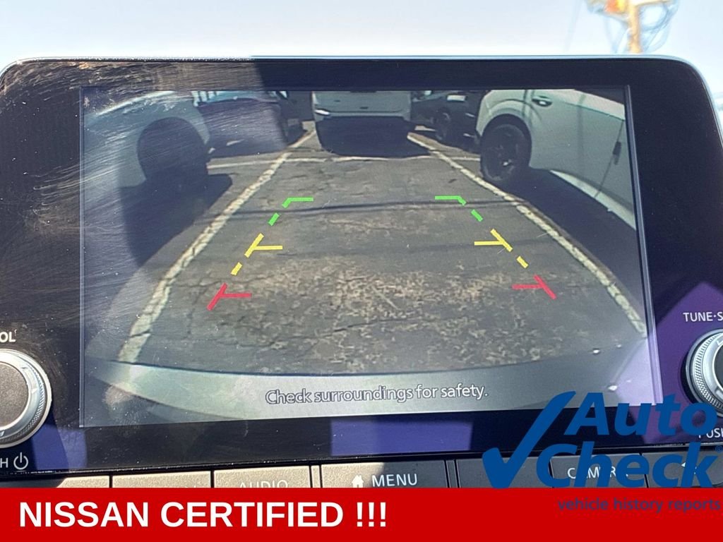 Used 2023 Gray Nissan SV image 32