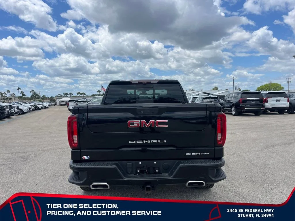 Used 2020 Onyx Black GMC Denali image 6