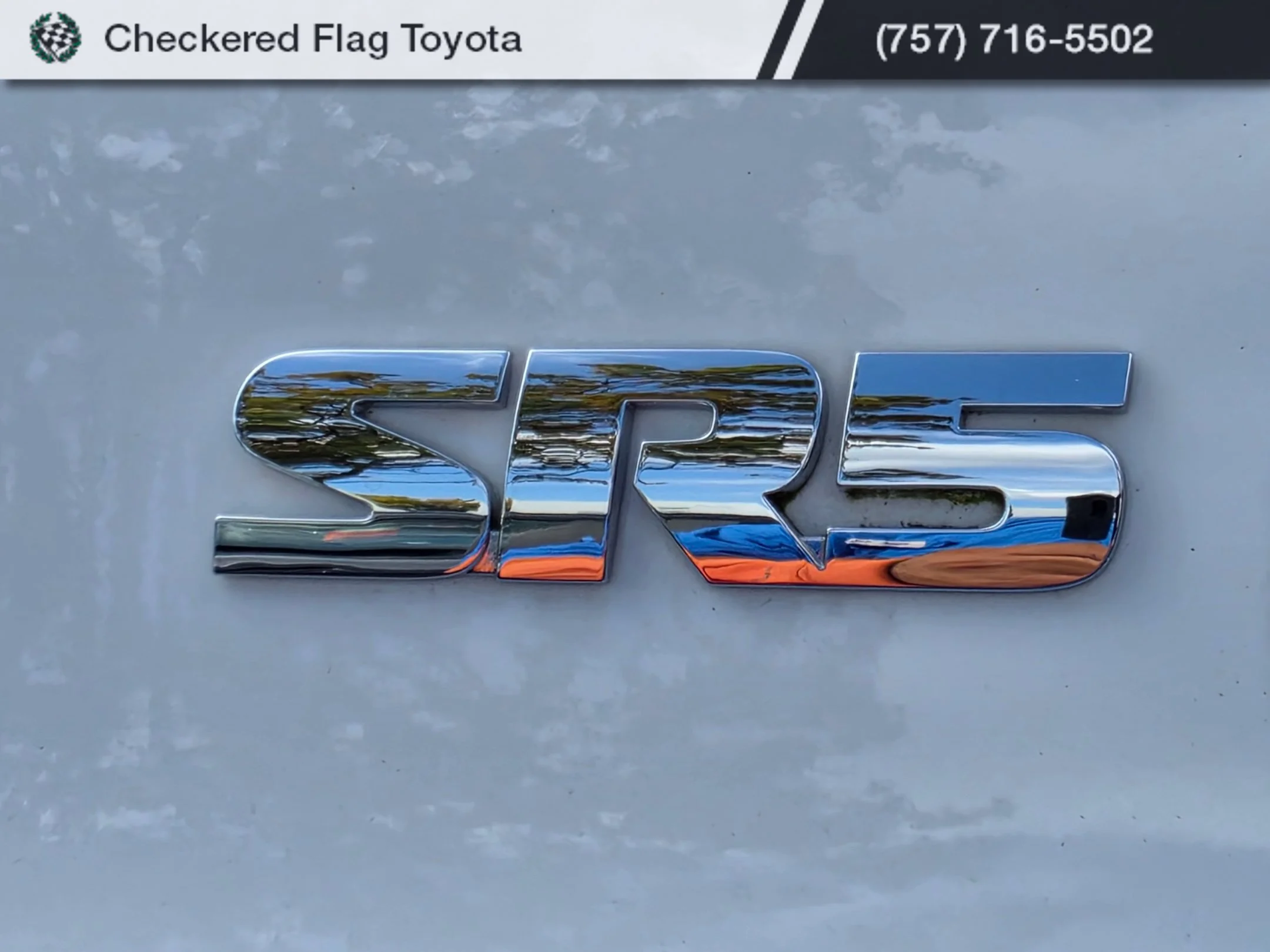 Used 2024 Ice Cap Toyota SR5 Premium image 8