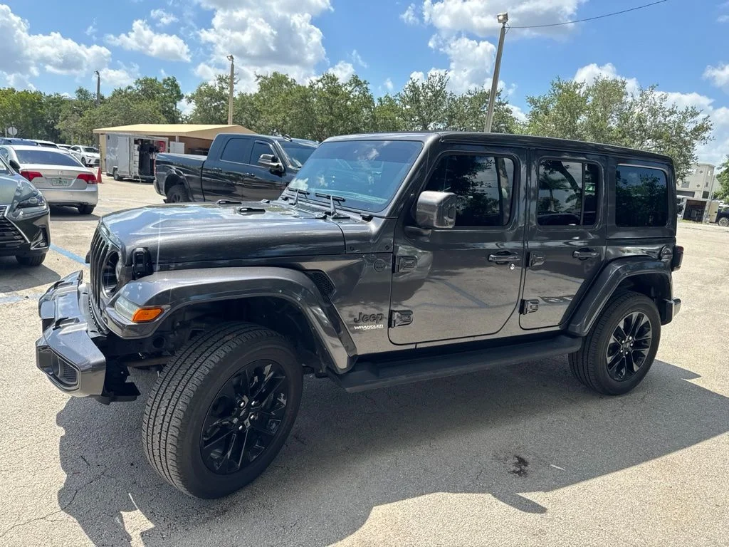 Used 2021 Gray Jeep Unlimited Sahara High Altitude image 3