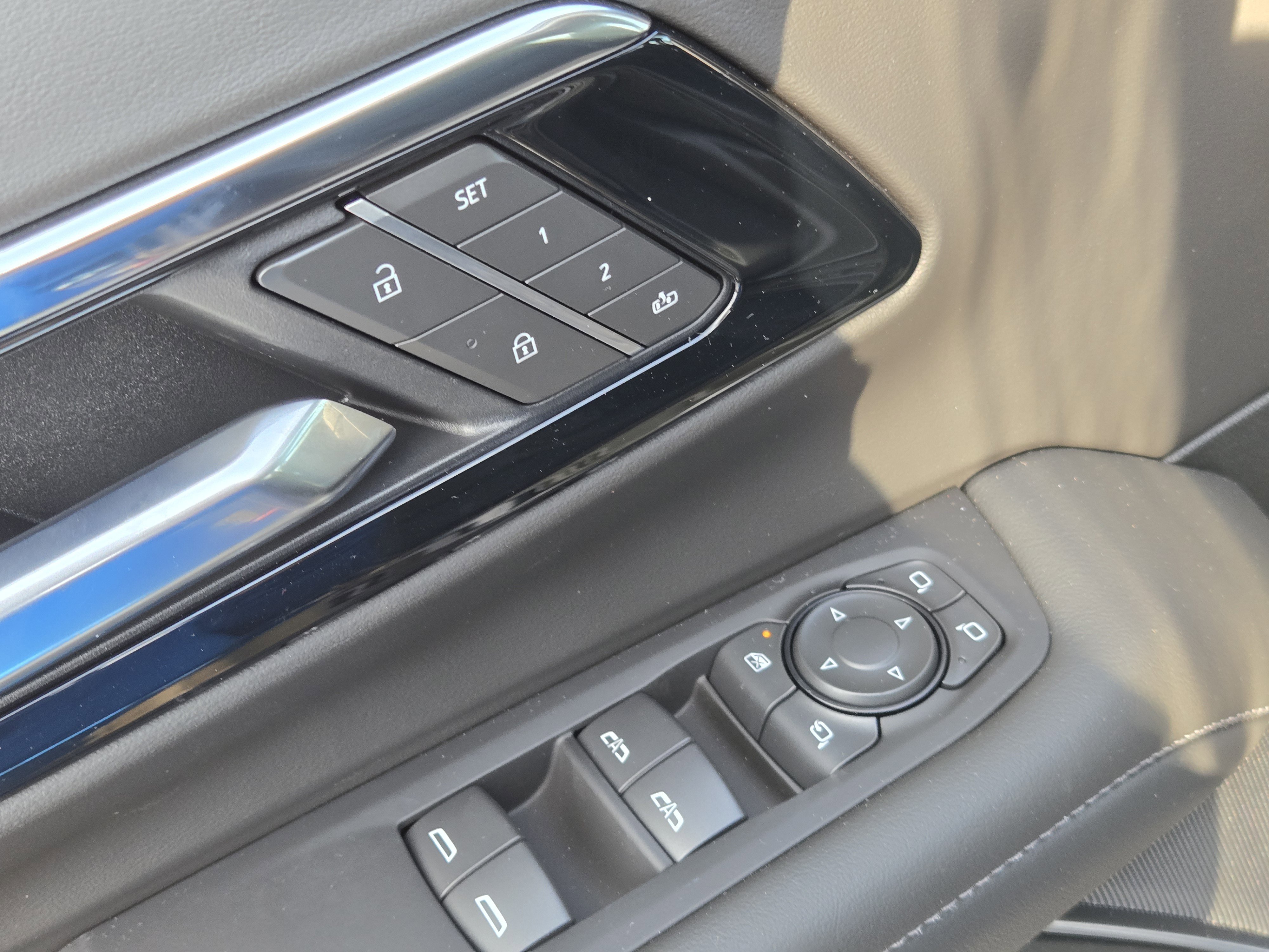 2026 Chevrolet Tahoe LT - Photo 21