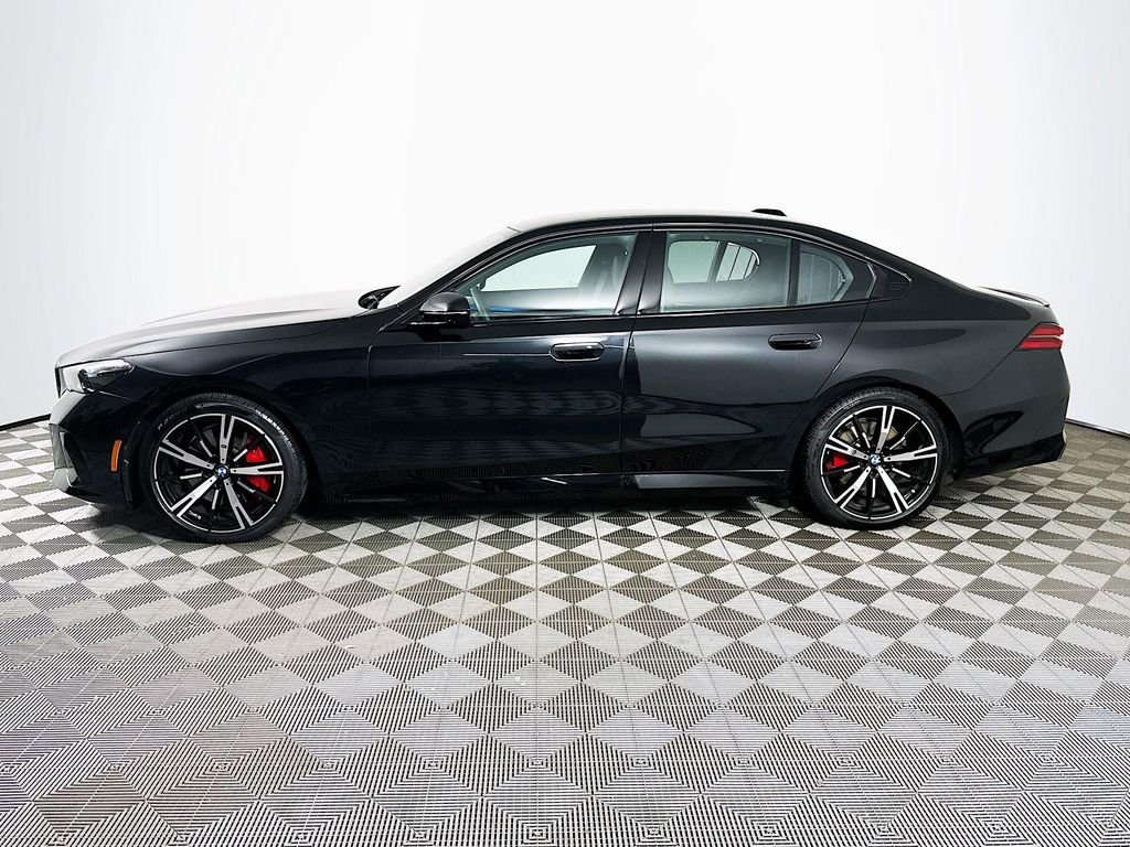 Used 2026 Black Sapphire Metallic BMW 540i xDrive image 8
