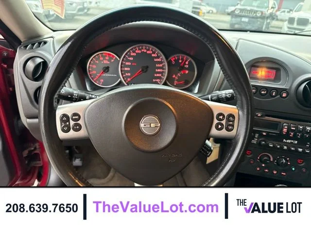 Used 2005 Red Pontiac GT image 20