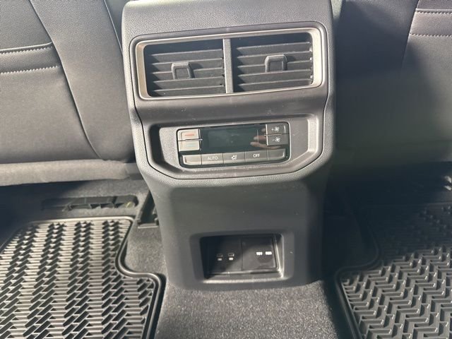 New 2026 Mountain Lake Blue Metallic Volkswagen 2.0T SE w/Technology image 13