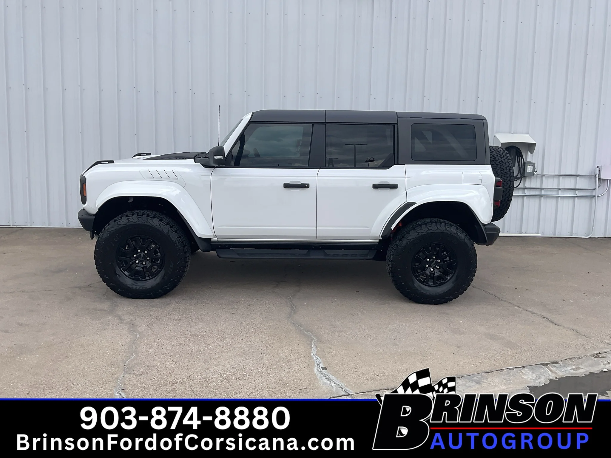 Used 2025 Oxford White Ford Raptor image 4