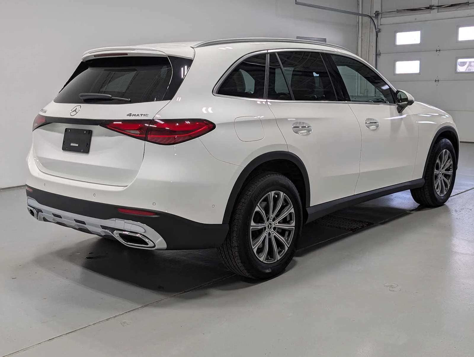 Certified Used 2026 Polar White Mercedes-Benz GLC 300 image 7