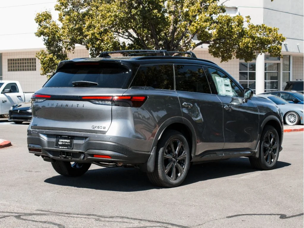 New 2027 2T GRPT SHDW INFINITI Autograph AWD image 5