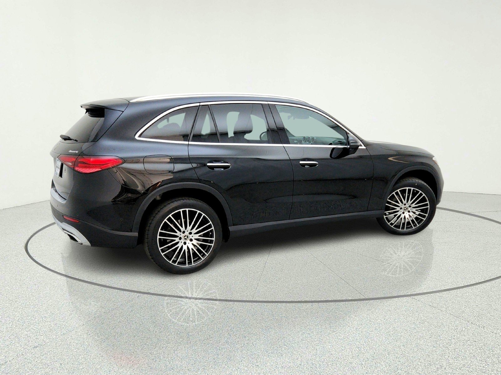 Certified Used 2023 Black Mercedes-Benz GLC 300 image 8