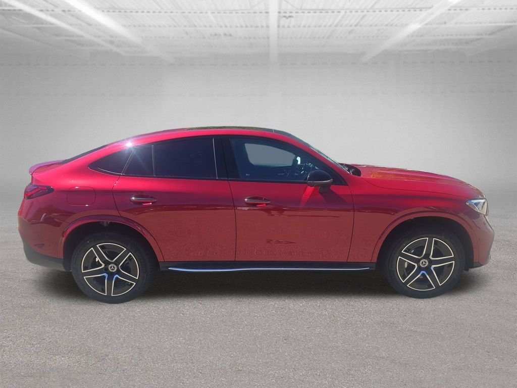 New 2027 MANUFAKTUR Patagonia Red Metallic Mercedes-Benz GLC 300 image 6