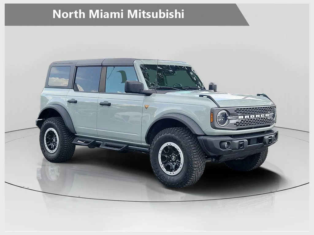 Used 2023 Gray Ford Badlands image 1