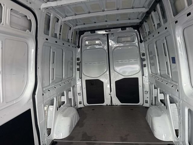 Used 2025 White Mercedes-Benz Cargo 144 WB image 21