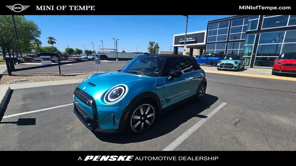 2024 MINI Convertible Cooper S's photo