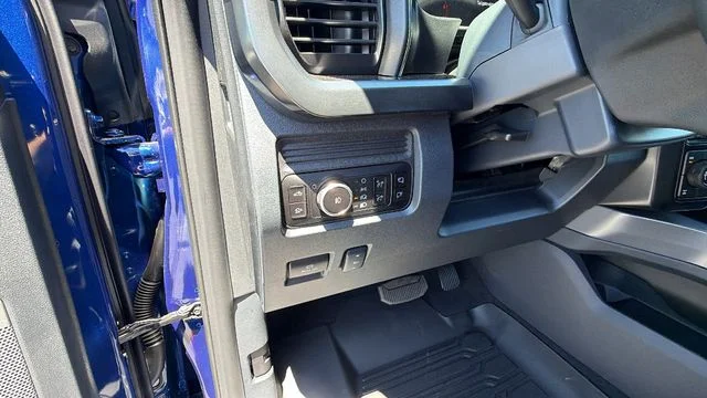 New 2026 Blue Ford Lariat image 33