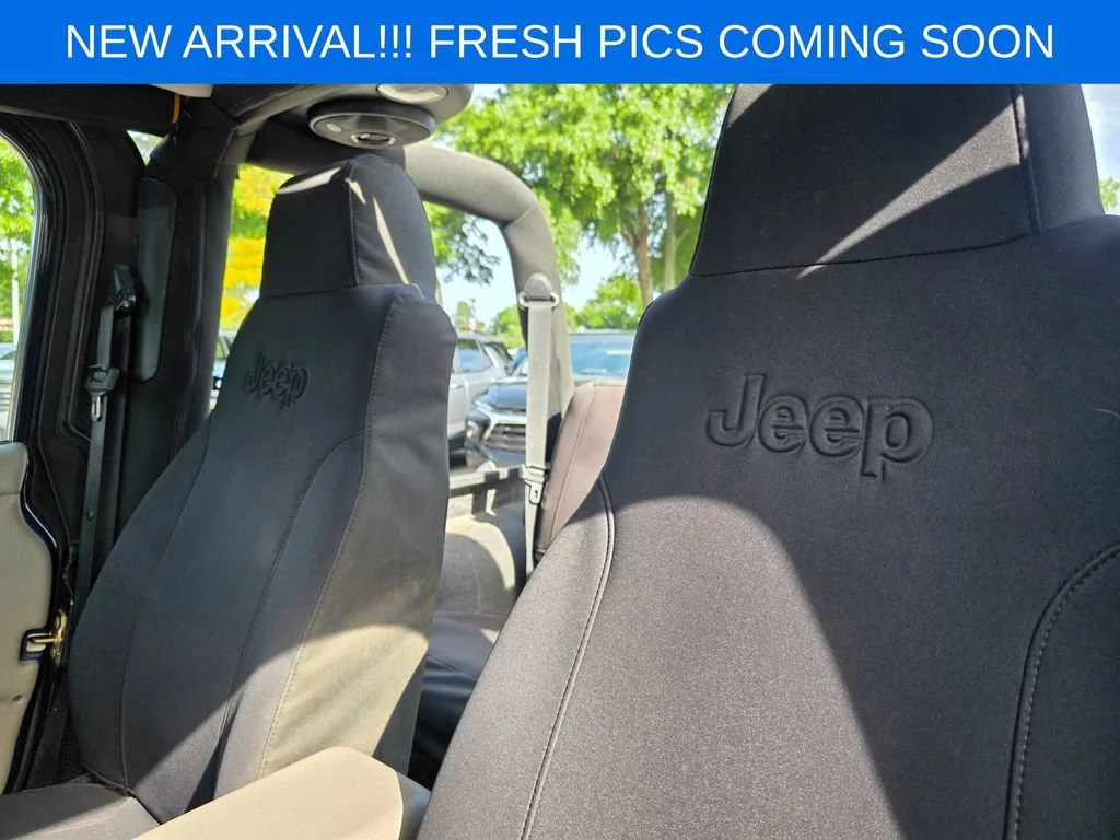 Used 2006  Jeep Rubicon image 8